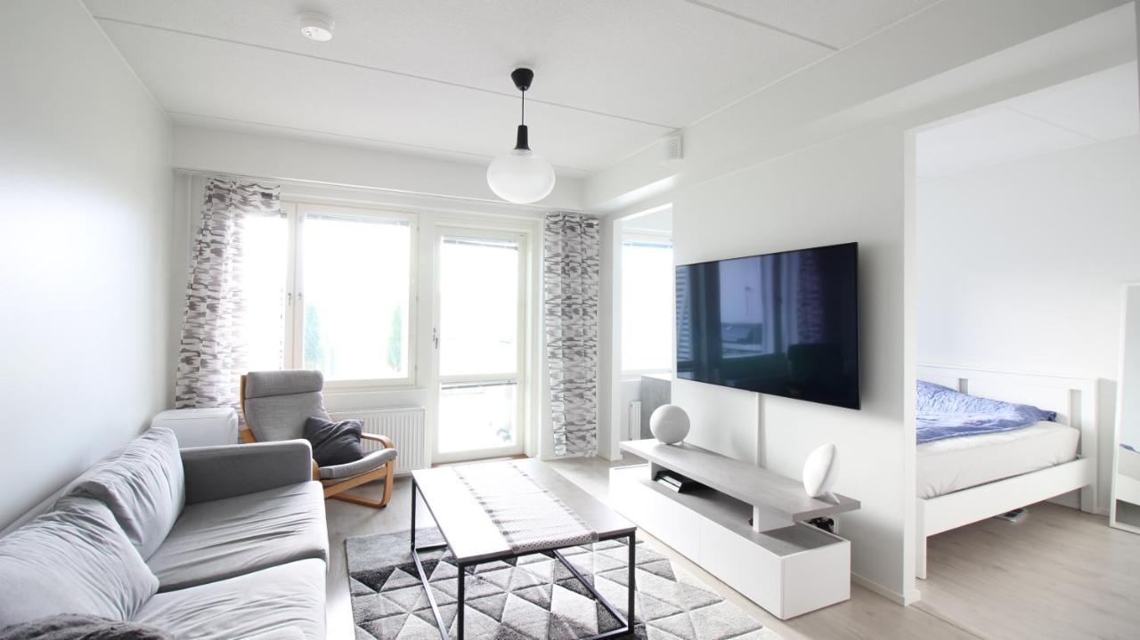 New One Bedroom With Terrace And Parking Vantaa